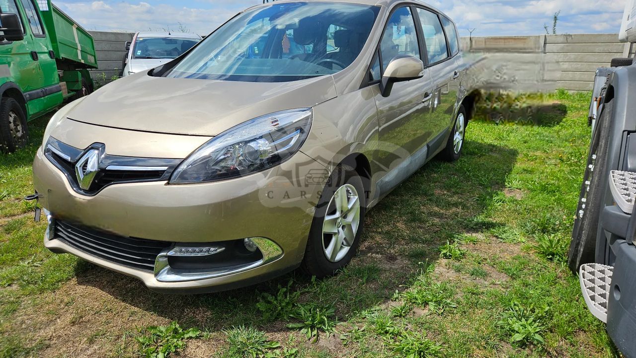 Renault Grand Scenic III 2013