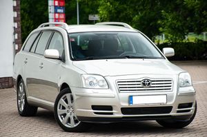 Toyota Avensis II 1.8 VVT-i Combi Team 2003
