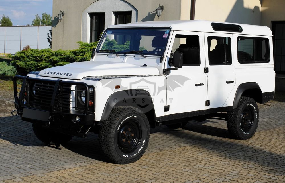 Land Rover Defender 110 2.4 TD4 S 2011