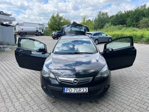 Opel Astra J GTC 1.4 Turbo 2012