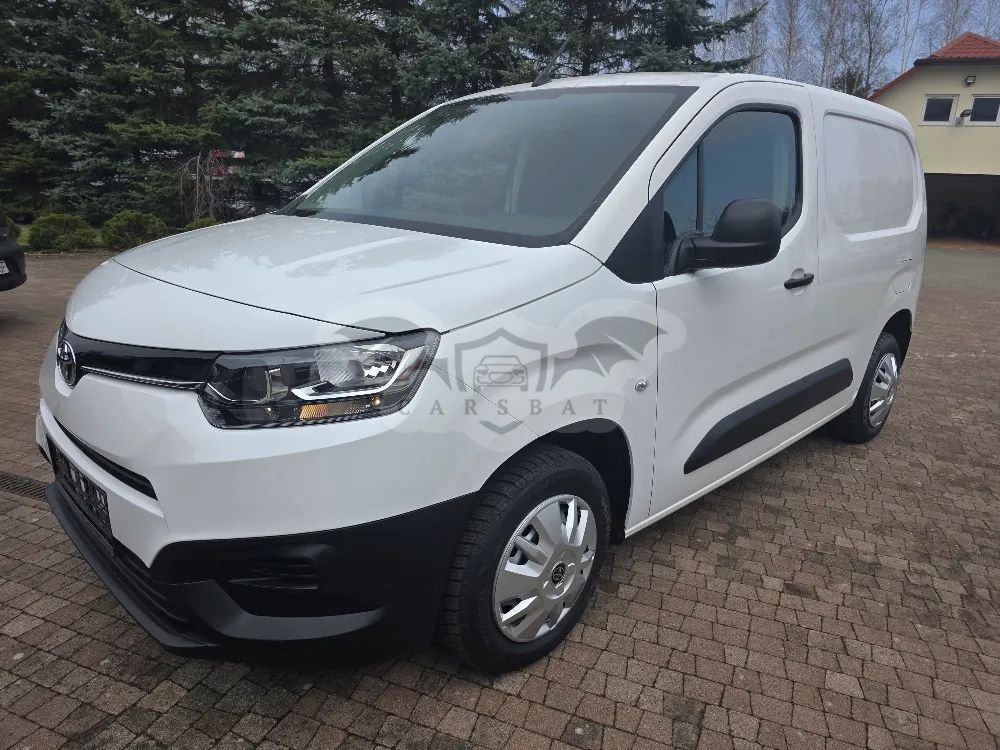 Toyota Proace City 2024