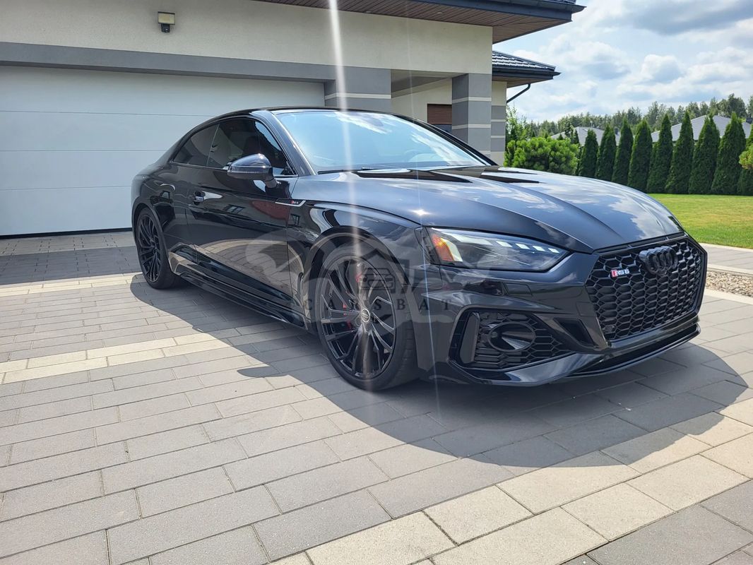 Audi RS5 Coupe 2.9 TFSI quattro tiptronic 2024