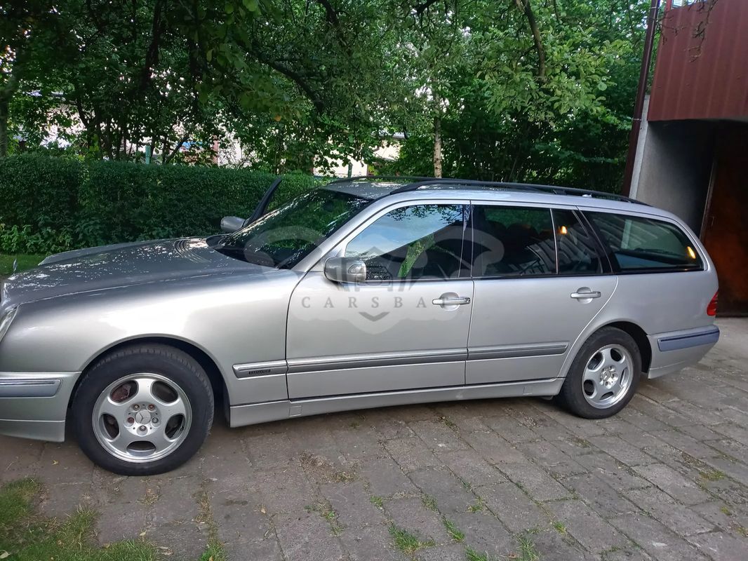 Mercedes-Benz E W210 320 T 4 Matic Avantgarde 2002