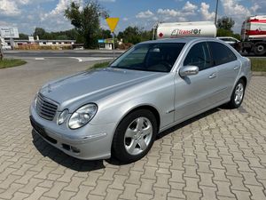 Mercedes-Benz E W211 2005