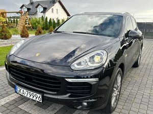 Porsche Cayenne II S Hybrid Tiptronic S 2015