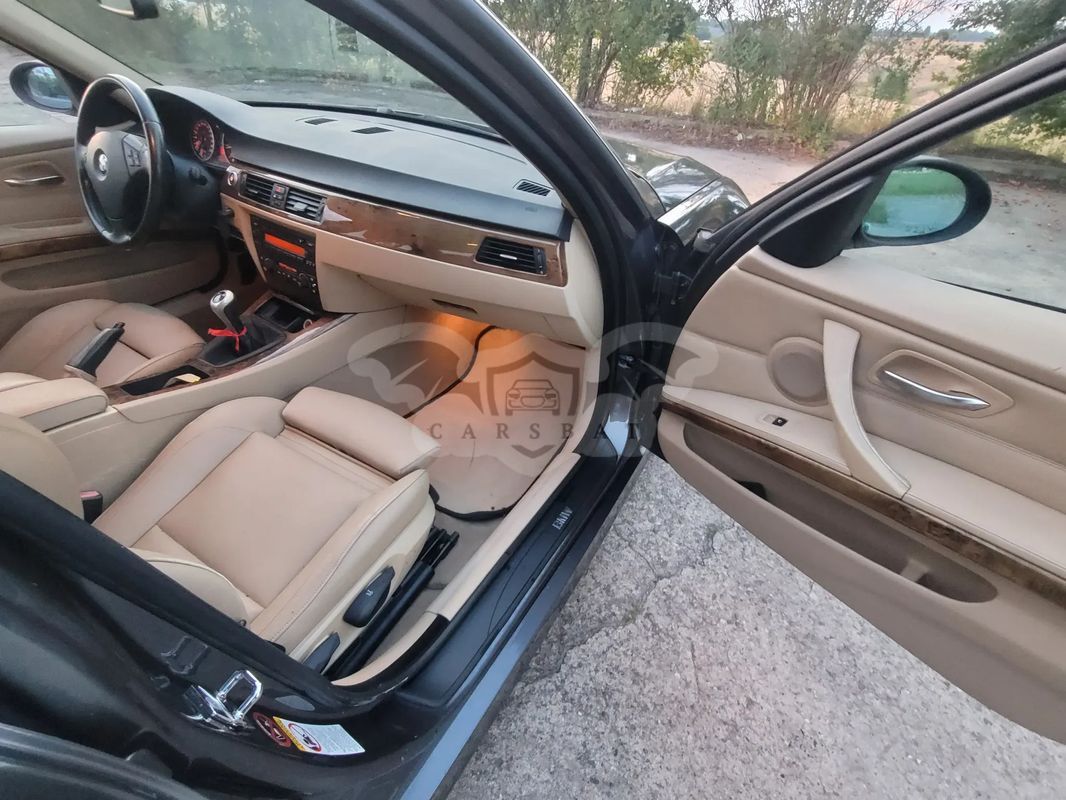 BMW 3 Series E90/E91/E92/E93 320i 2005