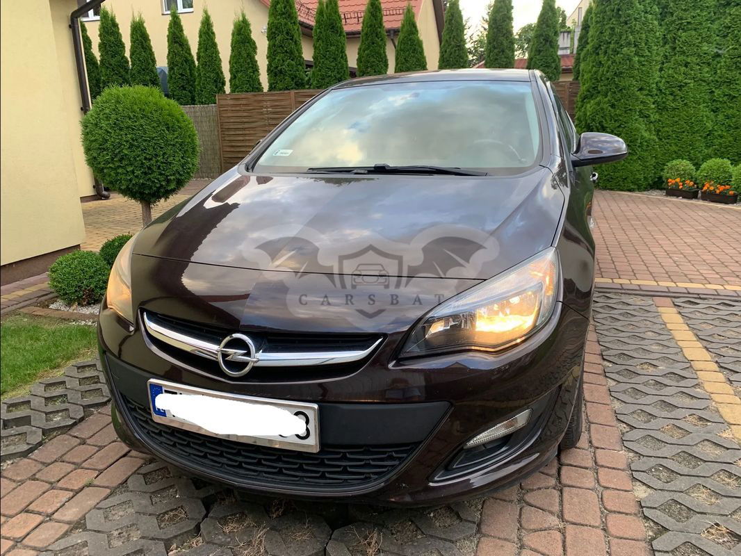 Opel Astra J 2013