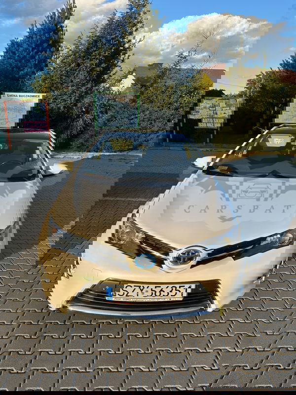 Toyota Auris II 1.8 HSD Prestige NAVI 2015