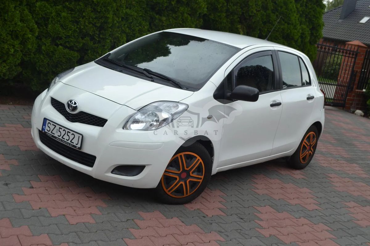 Toyota Yaris II 1.33 Luna 2009