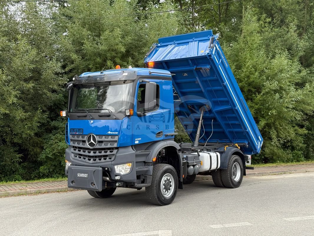 Mercedes-Benz Arocs 2016