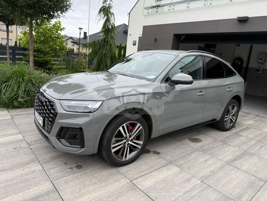 Audi Q5 FY 2022