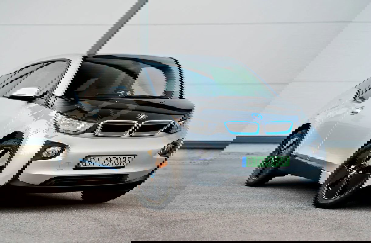 BMW i3 (60 Ah) 2014