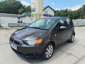 Mitsubishi Colt Z30 2011