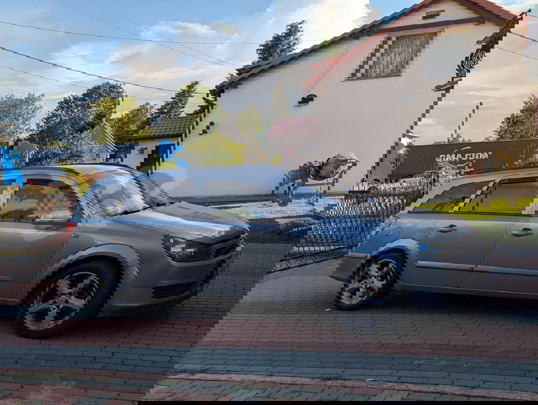 Opel Astra H III 1.6 Cosmo 2005
