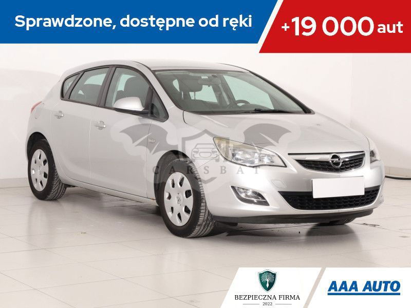 Opel Astra J 2009