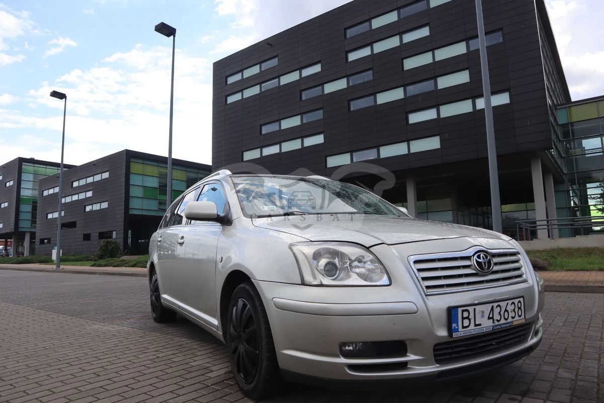 Toyota Avensis II 2.0 D-4D Combi 2005