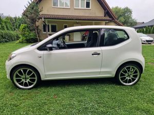 Volkswagen Up! 2015