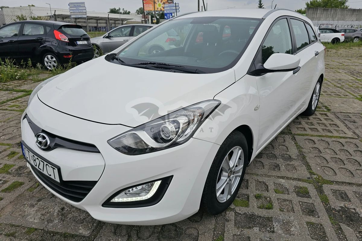 Hyundai i30 II 1.4 Intro Edition 2012