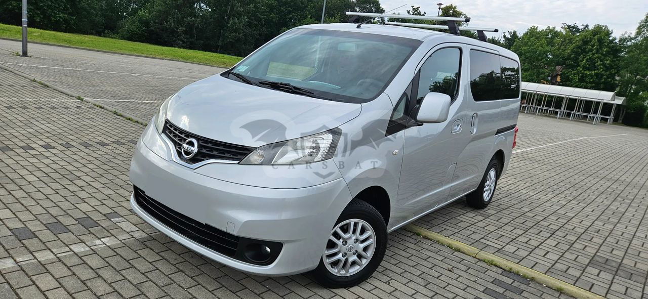 Nissan NV200 Evalia 1.5 Tekna 2012