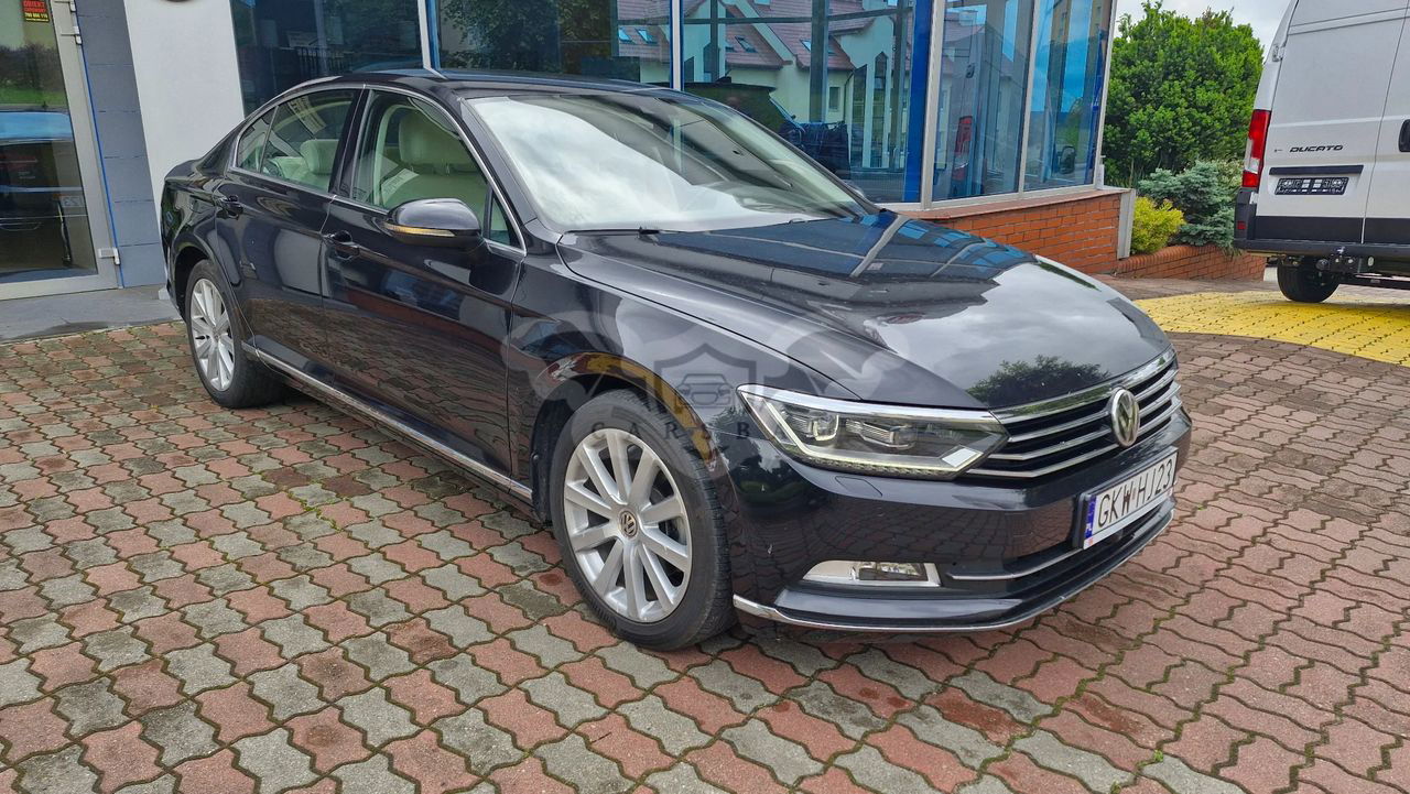 Volkswagen Passat B8 1.8 TSI BMT Comfortline 2015
