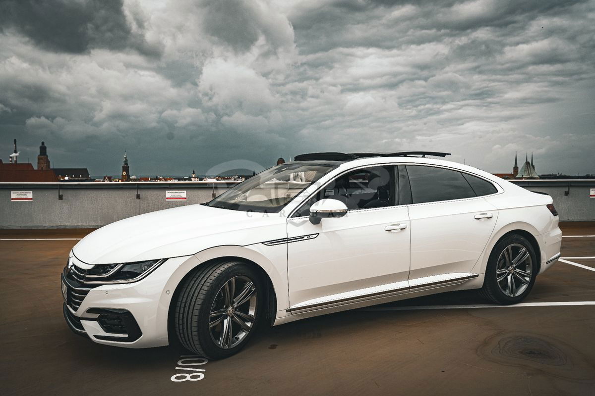 Volkswagen Arteon 2.0 TSI R-Line DSG 2019