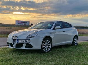 Alfa Romeo Giulietta 2.0 JTDM Distinctive 2010
