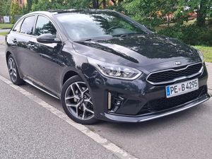 Kia Ceed 1.5 T-GDI DCT7 OPF GT LINE 2021