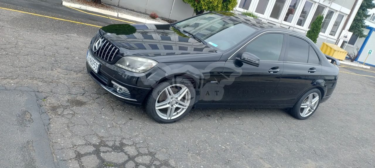 Mercedes-Benz C W204 180 BlueEFFICIENCY Avantgarde 2010