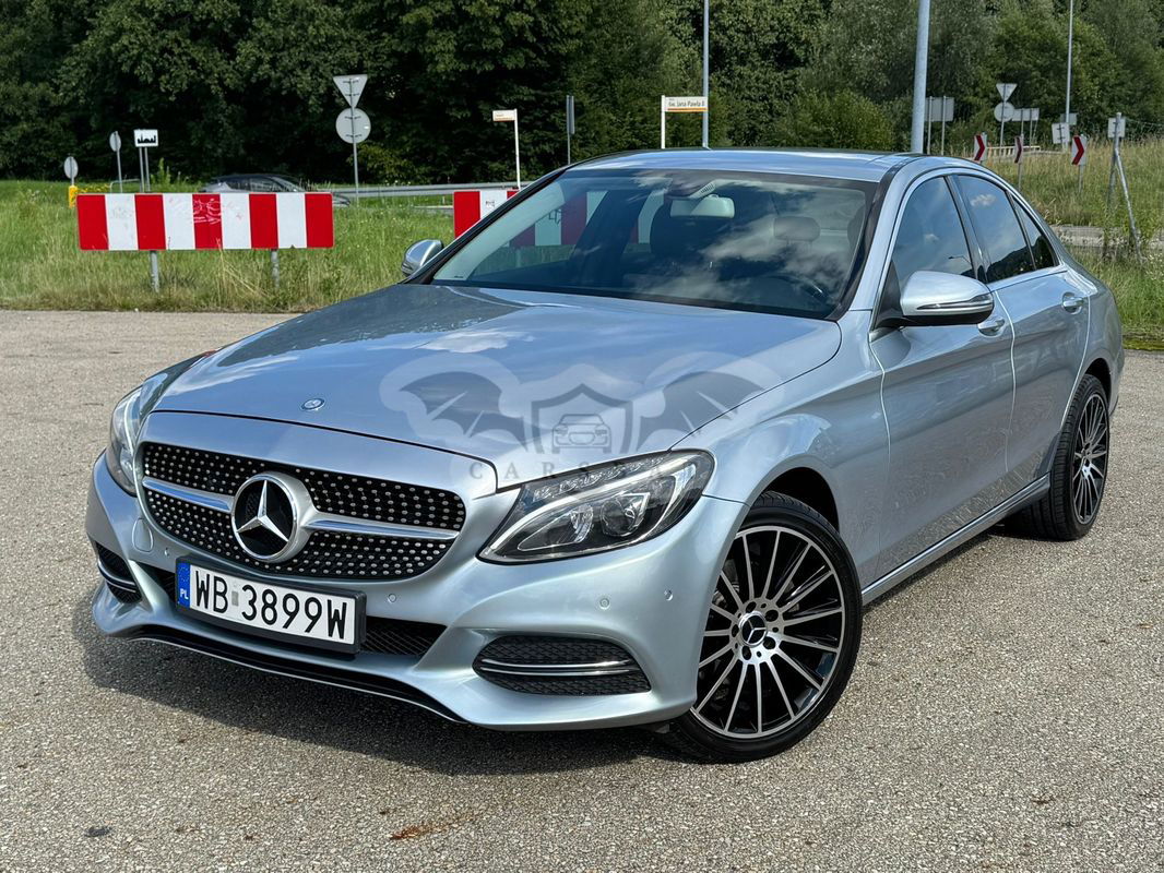 Mercedes-Benz C W205 200 7G-TRONIC 2015