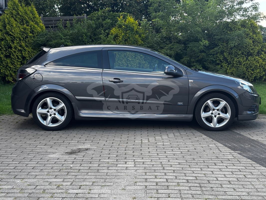 Opel Astra H GTC 1.7 CDTI DPF Sport 2010