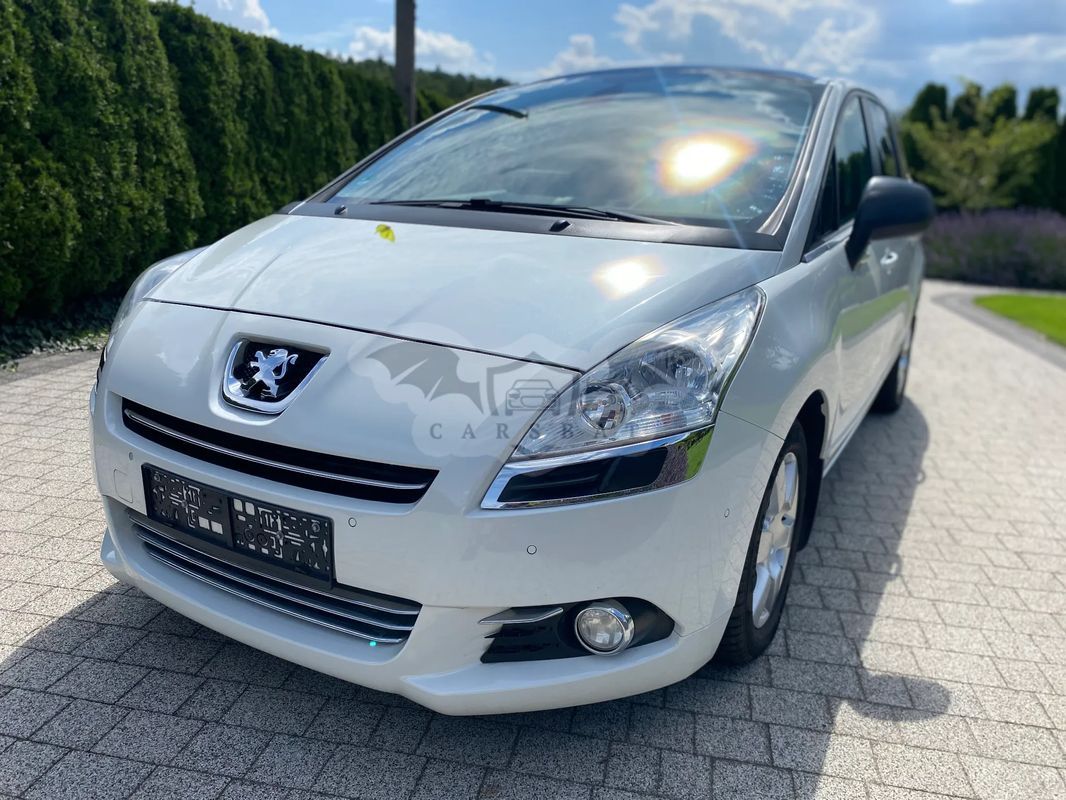 Peugeot 5008 I 1.6 HDi Premium 2011