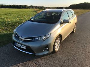 Toyota Auris II 2014