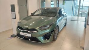 Kia Ceed 1.5 T-GDI GT Line DCT 2024