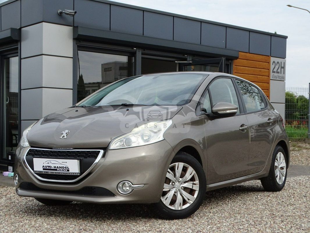 Peugeot 208 I 2015