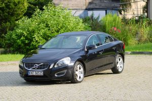 Volvo S60 II D3 2010