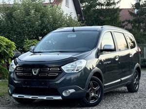 Dacia Lodgy Blue dCi 115 (7-Sitzer) Stepway 2020