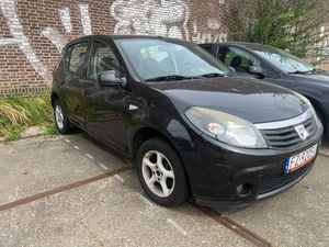 Dacia Sandero I 1.2 16V 75 Ambiance 2011