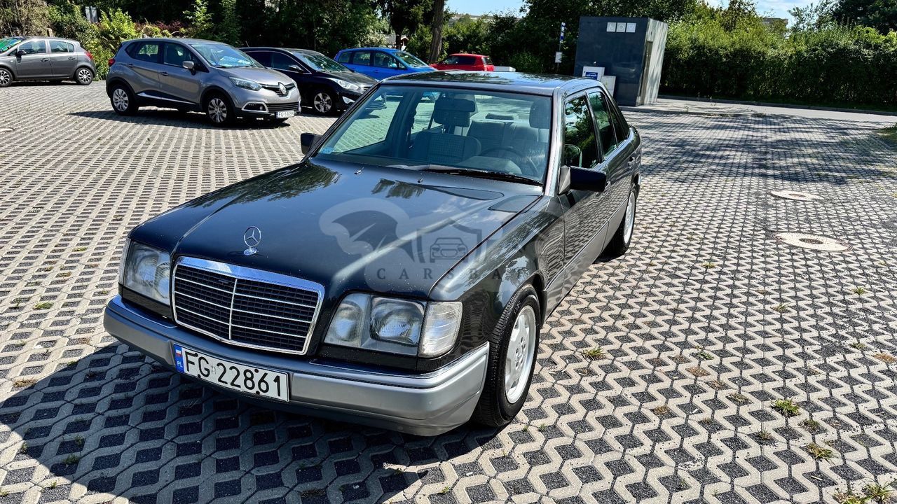 Mercedes-Benz E 1995