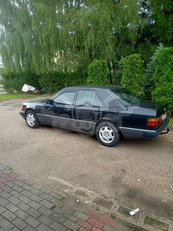 Mercedes-Benz E 1991