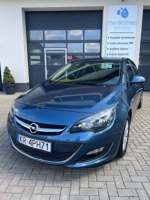 Opel Astra J 1.6 Business 2014