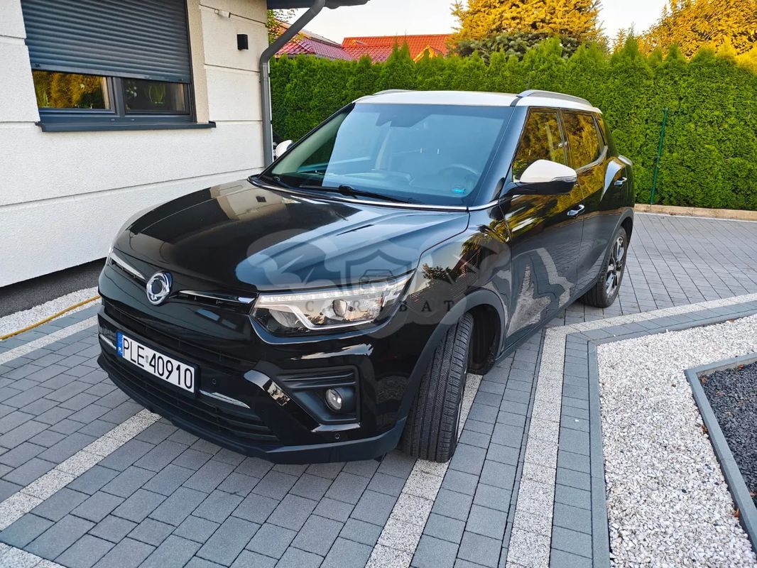 Ssangyong / KG Mobility Tivoli 1.5 T-GDi 2WD Automatik Black 2020