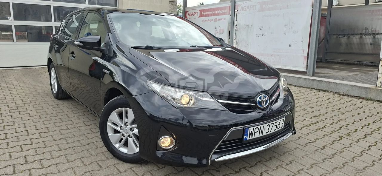 Toyota Auris II 1.8 HSD Luna 2014