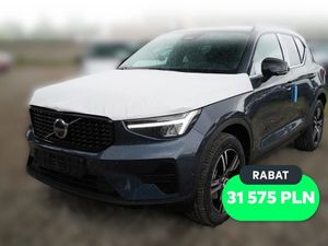 Volvo XC40 B3 Plus Dark 2025