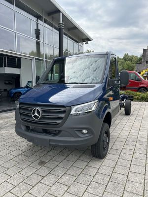 Mercedes-Benz Sprinter 2025