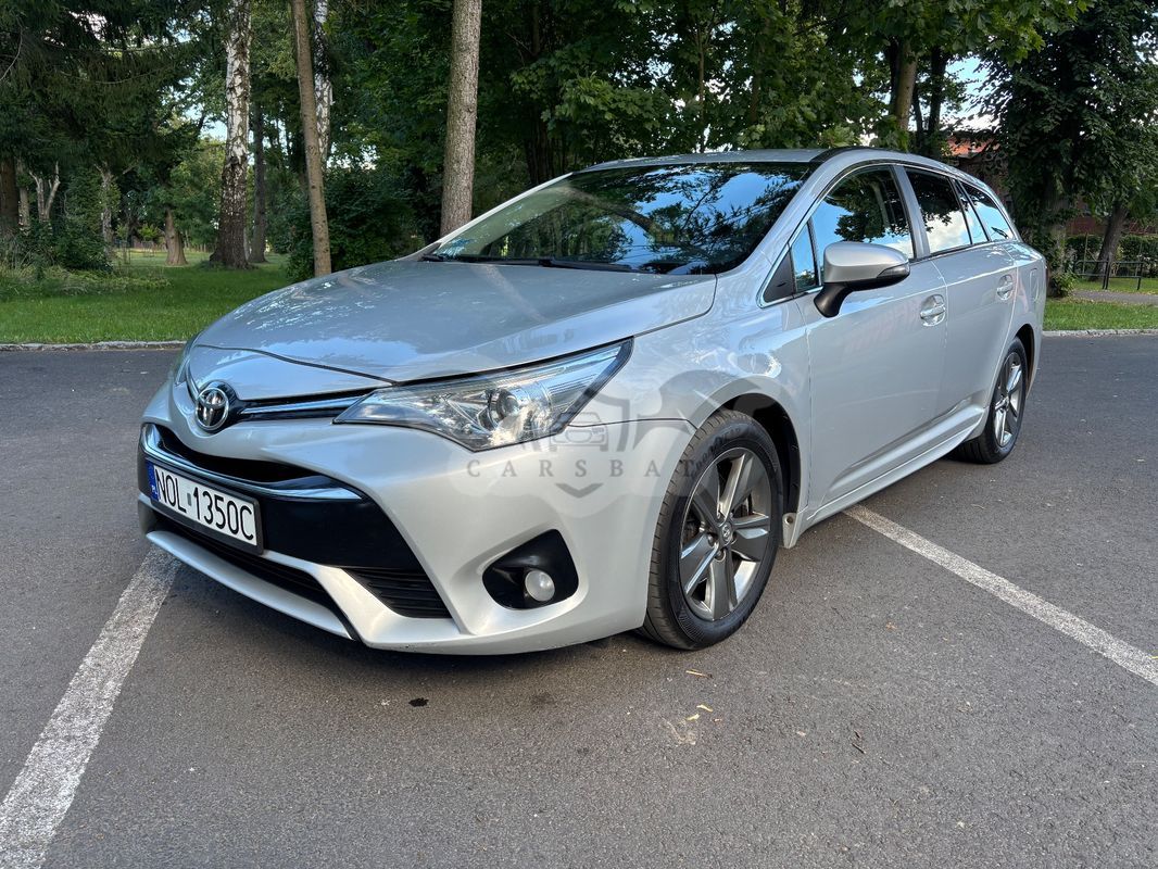 Toyota Avensis III 2.0 D-4D Premium 2017