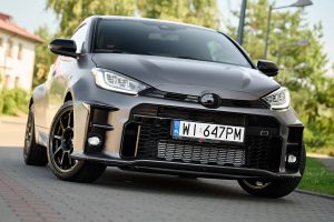 Toyota Yaris IV GR 1.6 Dynamic 2024