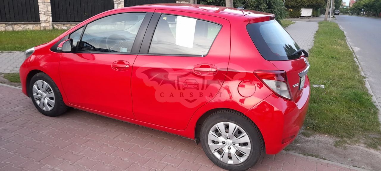 Toyota Yaris III 1.0 Active 2012