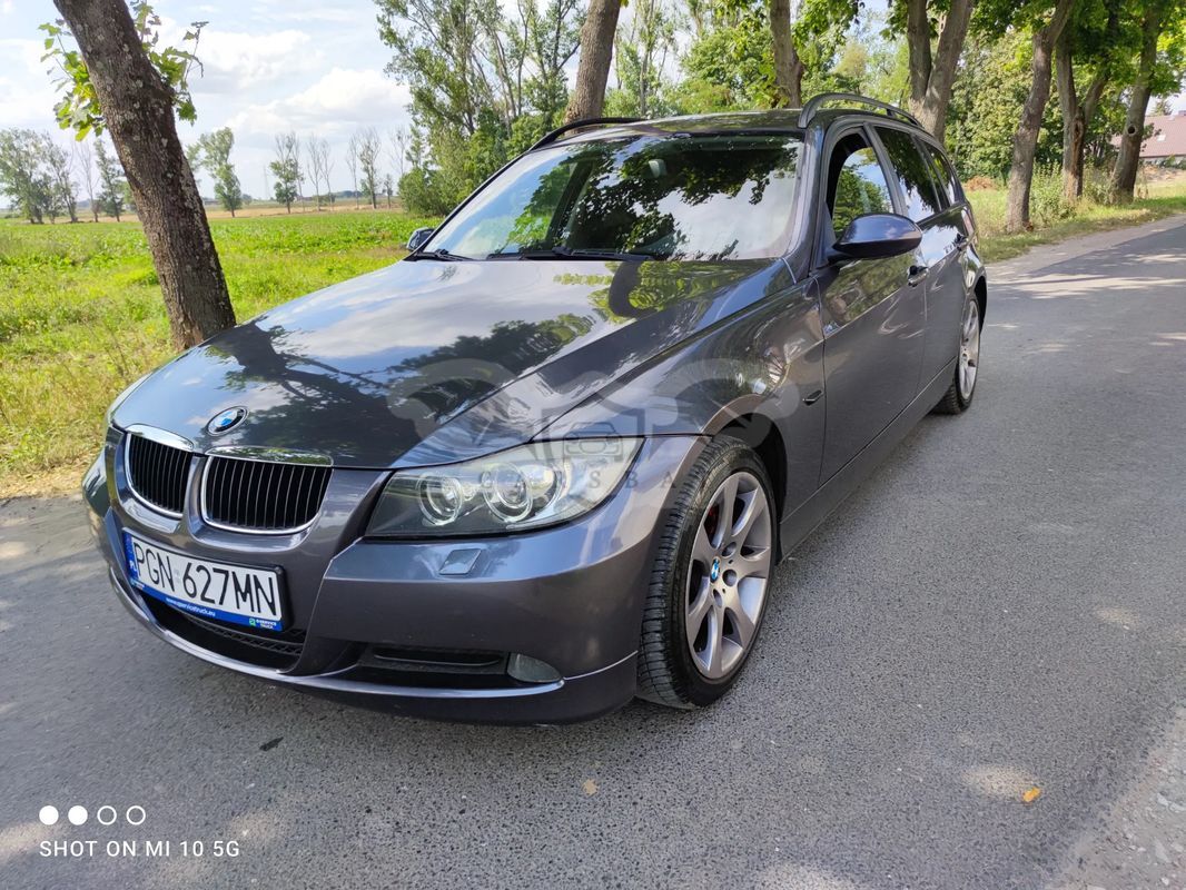 BMW 3 Series E90/E91/E92/E93 320i 2008