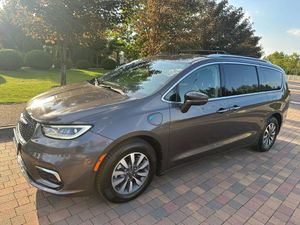 Chrysler Pacifica 2021