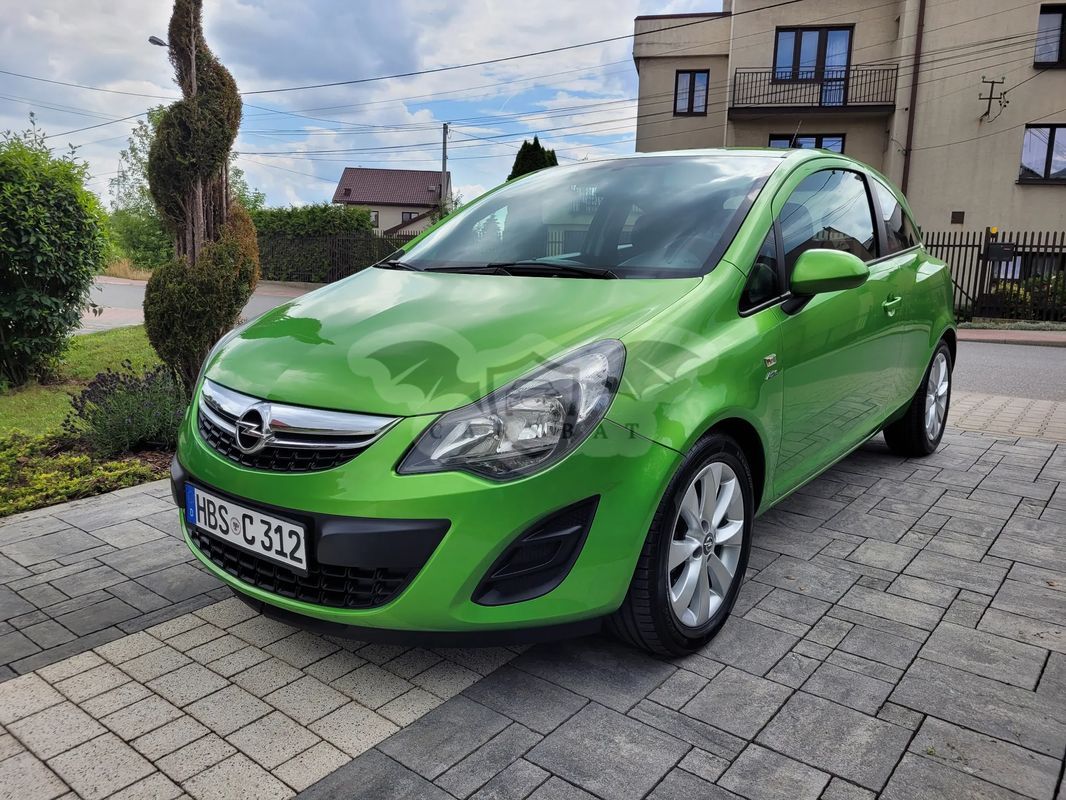 Opel Corsa D 1.4 16V Active 2013